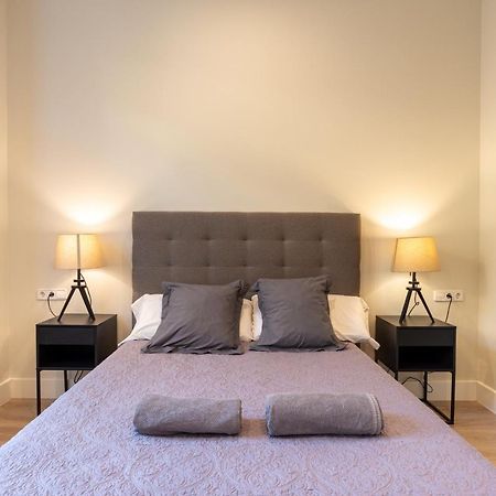 Urbe10 Angel Suites 1 Bedroom Apartment 3C Малага Екстер'єр фото